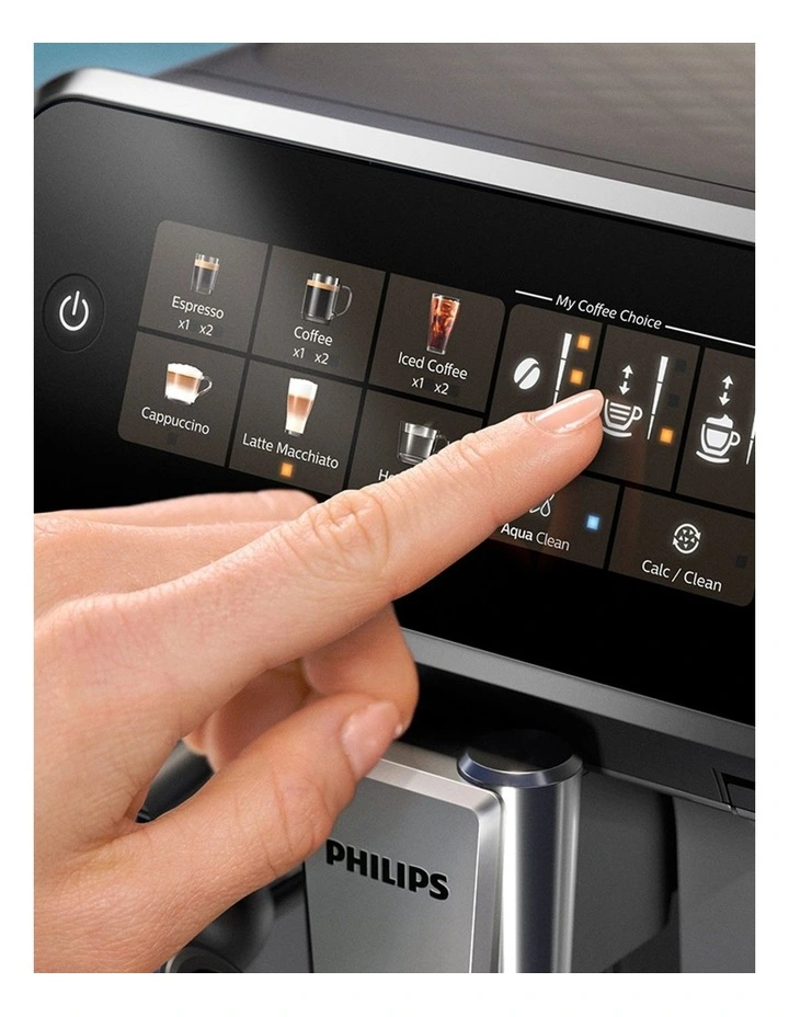 Series 3300 Fully Auto Espresso Machine in Black EP3341/30 image 2