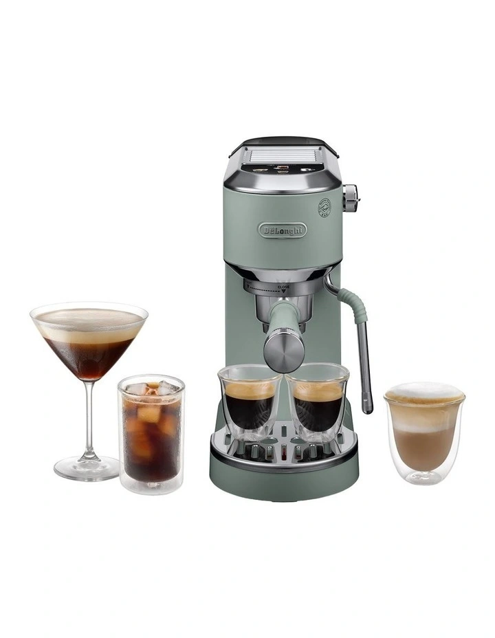 Dedica Duo With Cold Brew Manual Coffee Machine EC890GR in Green image 2