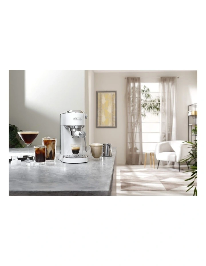 Dedica Duo with Cold Brew Manual Coffee Machine (EC890.WI) image 7