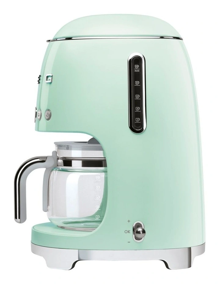 Retro Drip Filter Coffee Machine in Pastel Green DCF02PGAU image 3