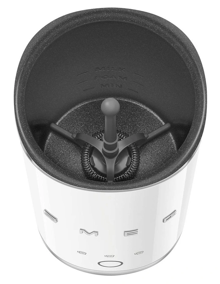 50's Style Retro Mini Milk Frother in White MFF02WHAU image 2