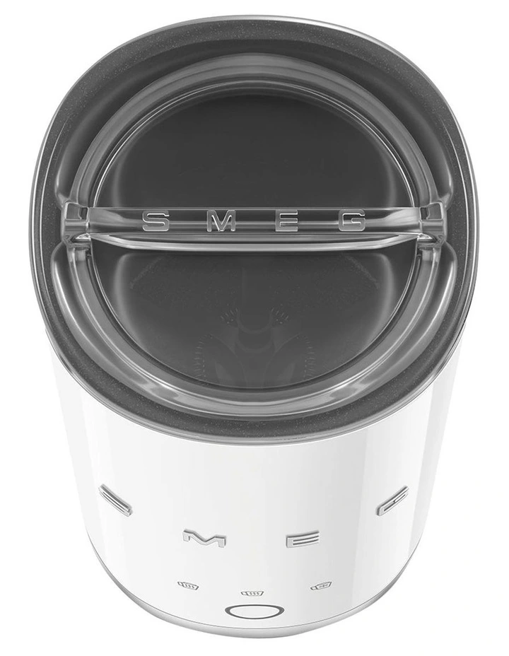 50's Style Retro Mini Milk Frother in White MFF02WHAU image 4