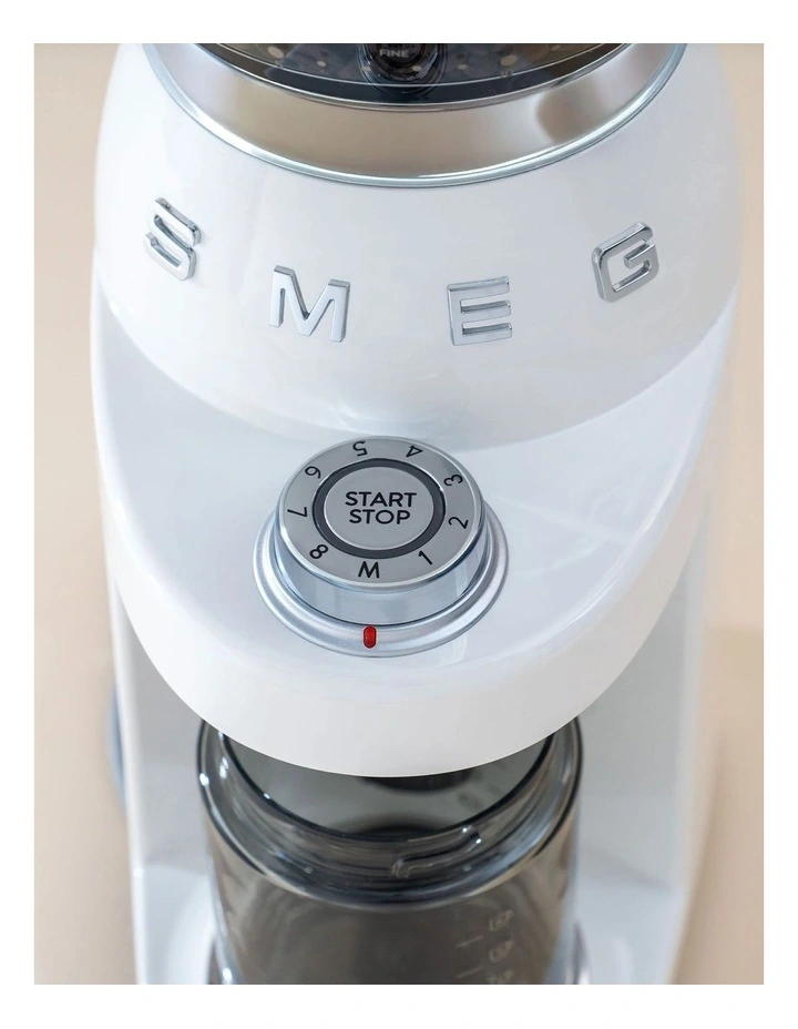 50's Style Retro Coffee Grinder CGF03WHAU in White image 2
