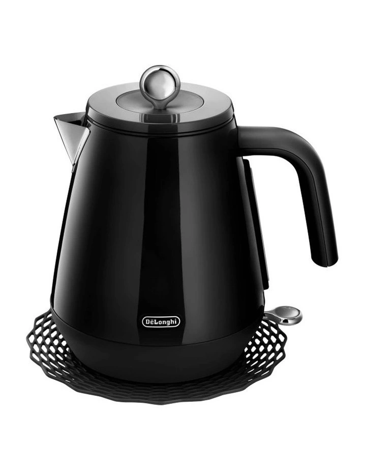 Eclettica 1.7L Kettle in Bold Black image 2