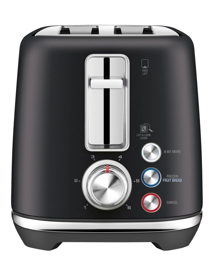 the Brunch Set Toaster & Kettle LKT822MTB2IAN1 in Matte Black image 4