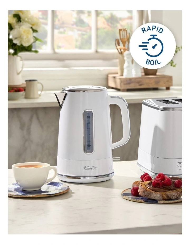French Riviera KEM8107WH Kettle 1.7L in White image 4