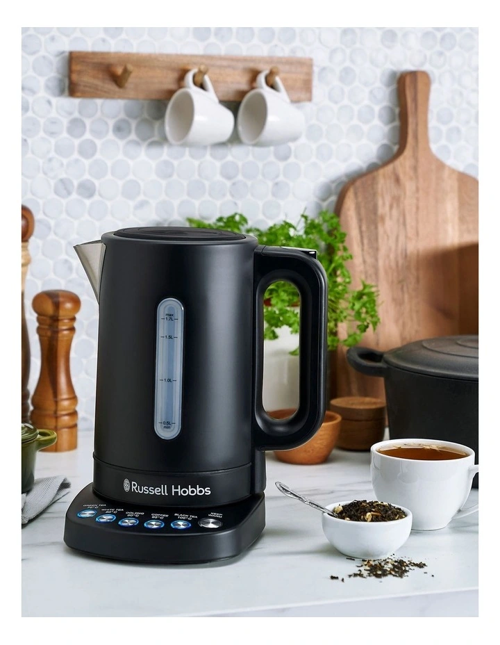 Russell Hobbs Addison Digital Kettle in Black image 5