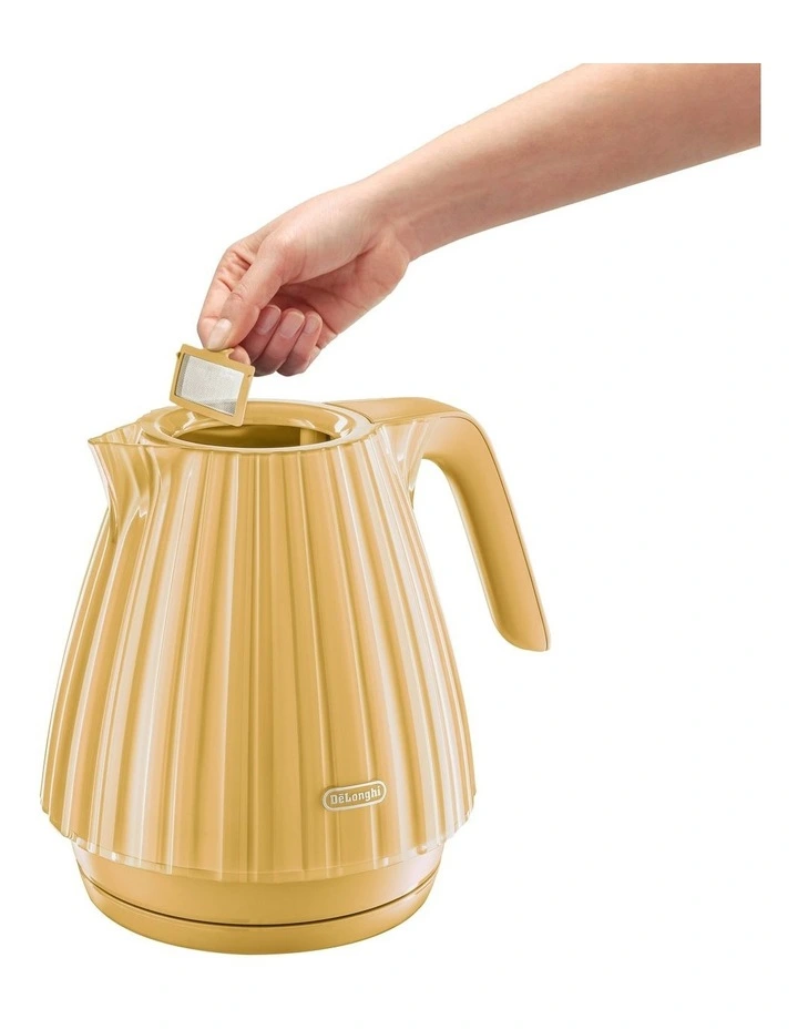 Ballerina Kettle 1.7L KBD2001.Y in Gold Yellow image 2