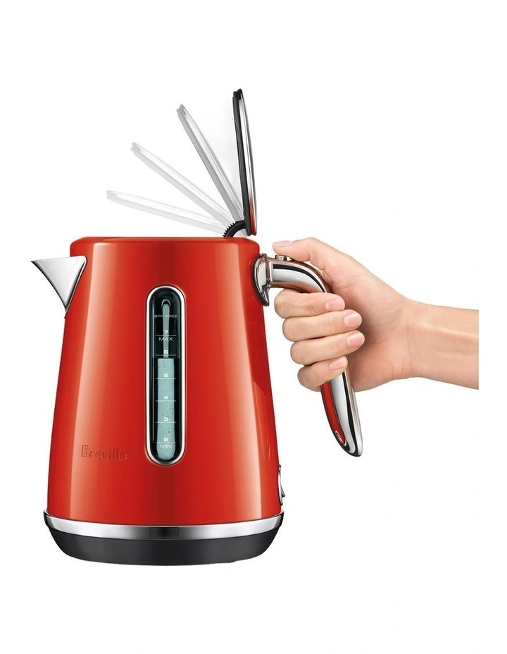 The Soft Top Luxe Kettle BKE735PMR4IAN1 in Pomodoro Rosso image 4
