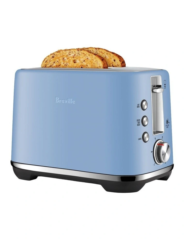 The Brunch Duo Toaster And Kettle LKT682LVB2IAN1 in Lavender Blue image 3