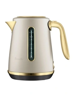 The Soft Top Luxe Kettle BKE735ANB2IAN1 in Almond Nougat Brass