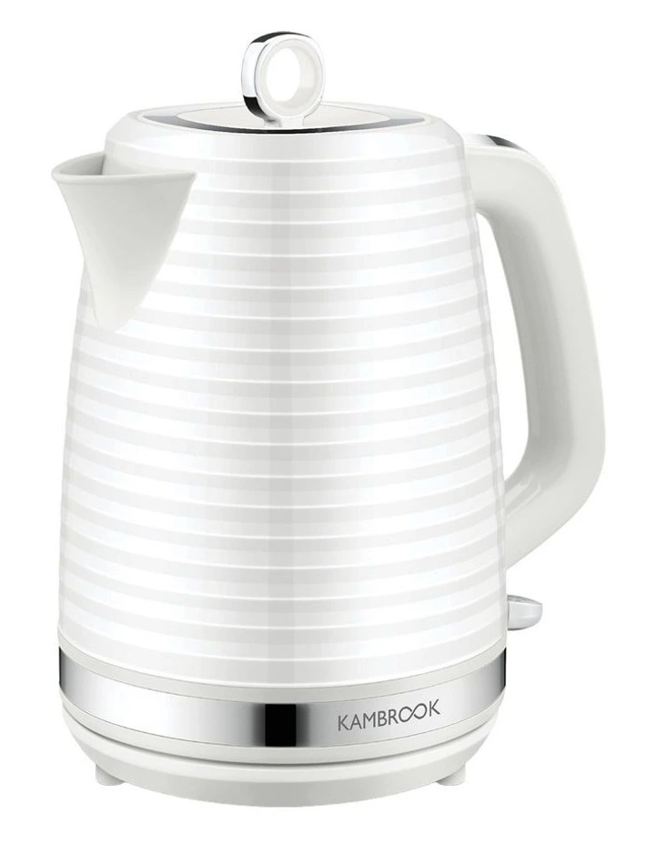 KKE380WHT2IAN1 Pour With Ease Kettle 1.7L in White image 1