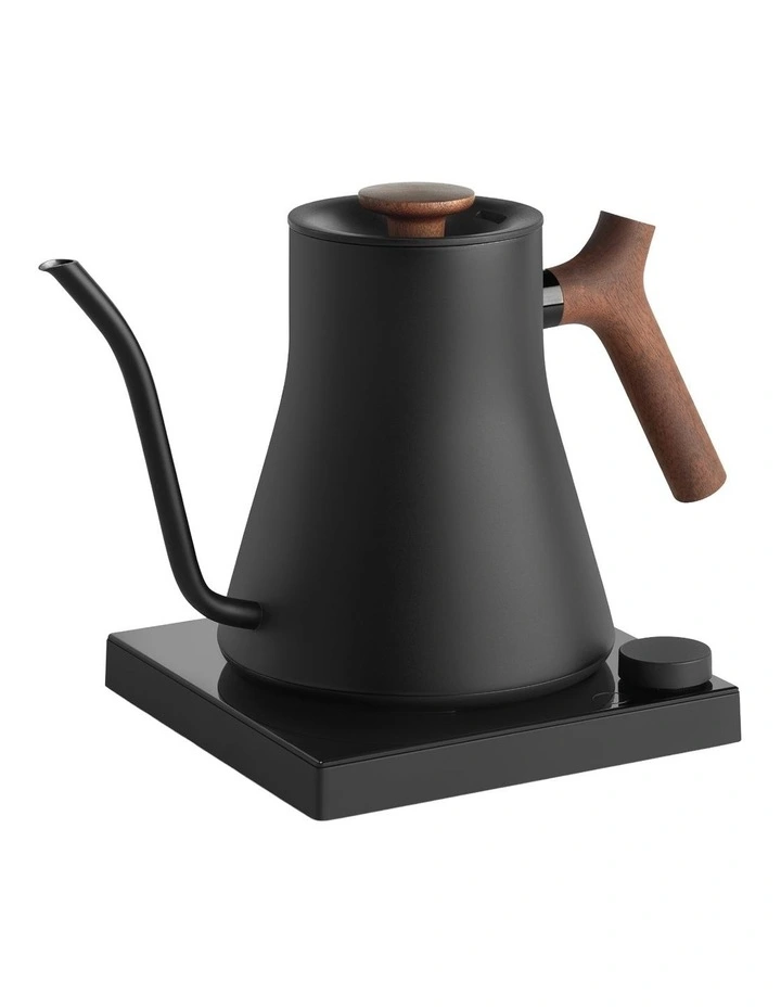 Stagg EKG Pro Electric Kettle in Matte Black/Walnut 51743 image 4