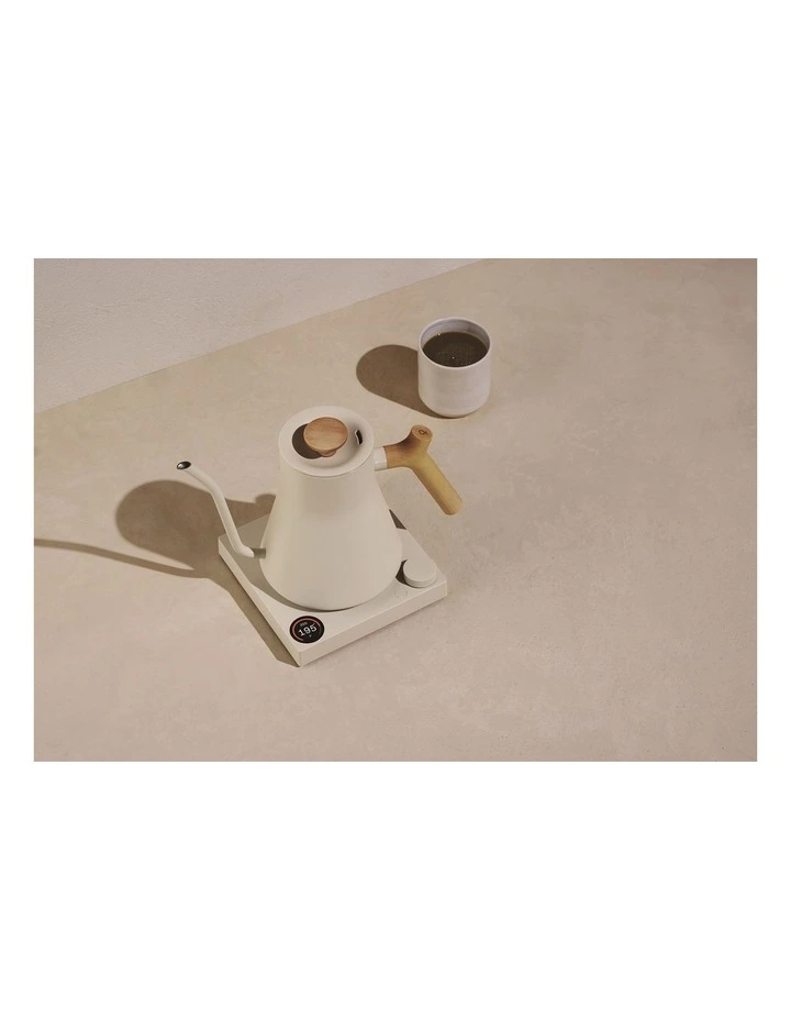 Stagg EKG Pro Electric Kettle in Sesame 51745 image 2