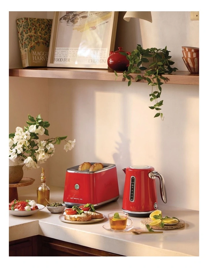 The Eye Q 850 Auto 2 Toaster BTA850PMR4IAN1 in Pomodoro Rosso image 2