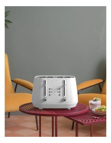 Eclettica 4 Slice Toaster in Whimsical CTY4003W in White