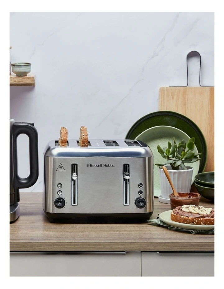 Russell Hobbs Addison 4-Slice Toaster image 6