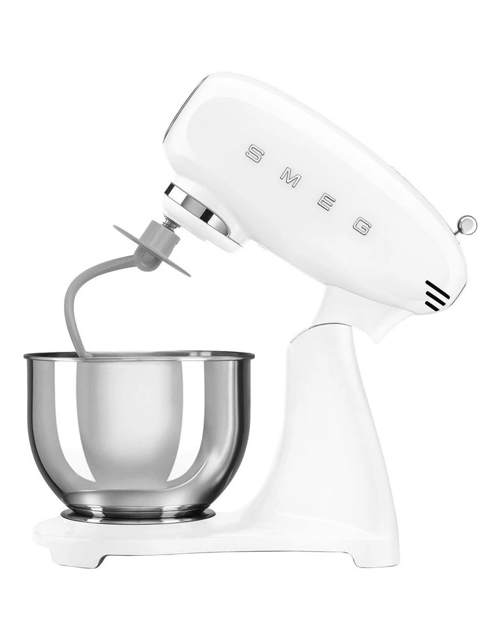 50's Style Stand Mixer in White SMF05WHAU image 4