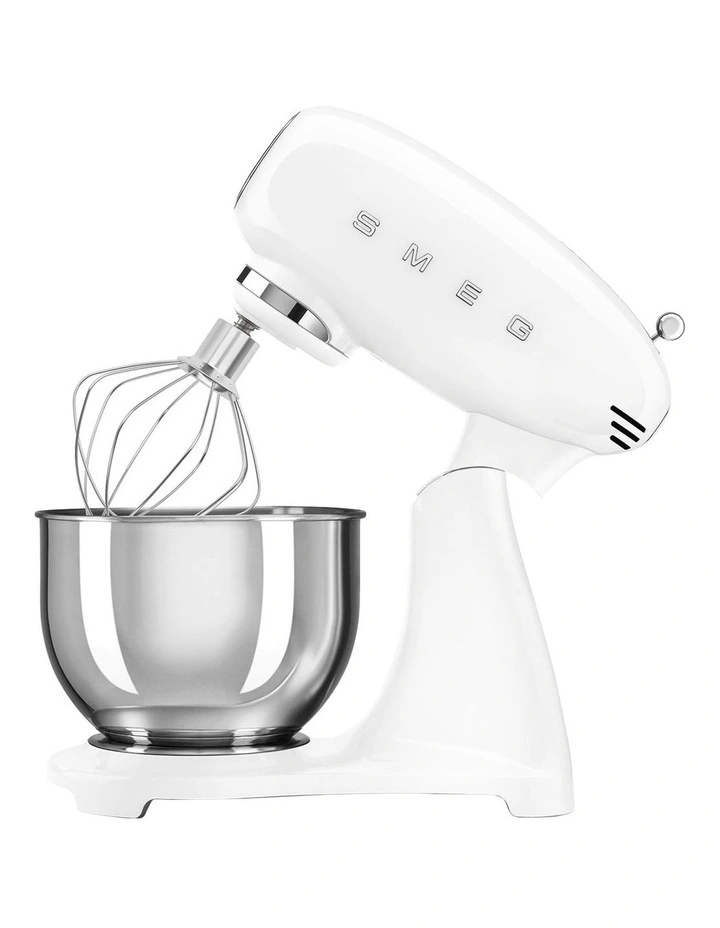 50's Style Stand Mixer in White SMF05WHAU image 5
