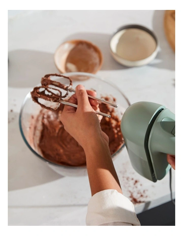 QuickMix Go Hand Mixer (HMP40000GR) in Eucalyptus Green image 5