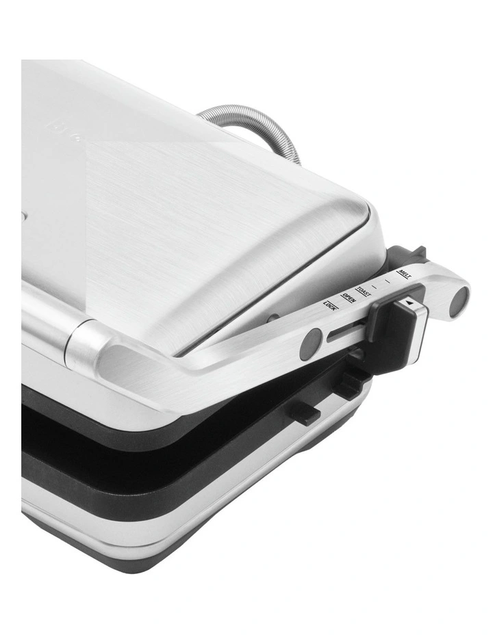 The Toast & Melt 2 Slice Sandwich Press LSG525BSS2IAN1 in Steel image 4