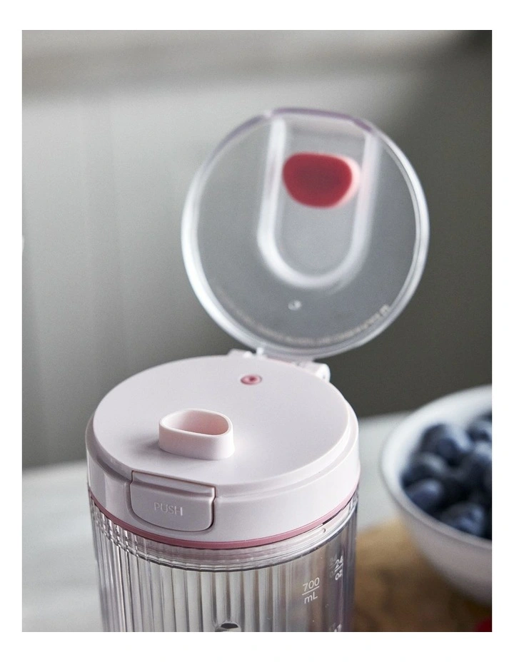 Spin And Go Portable Blender in Pink image 6