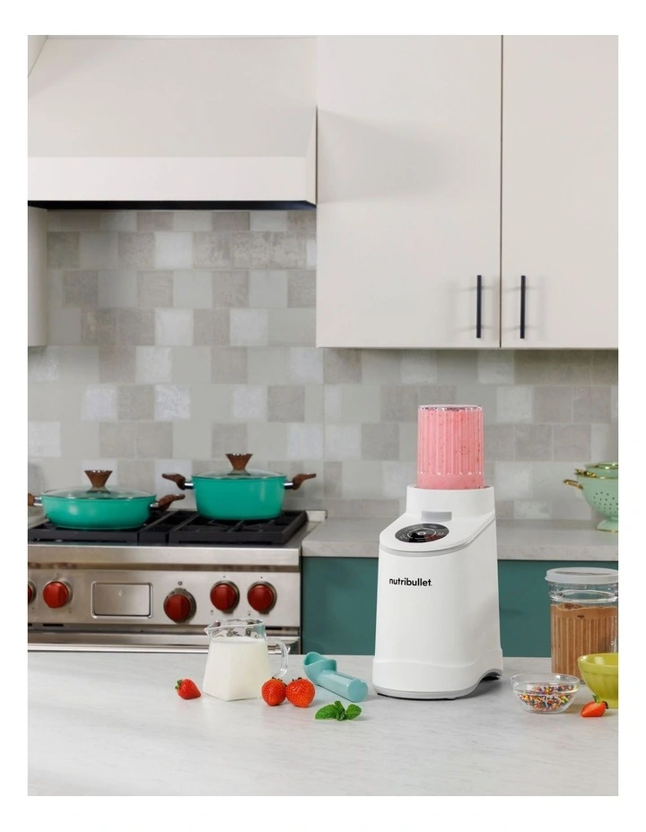 Chill Dessert Maker NBD07100AW image 6