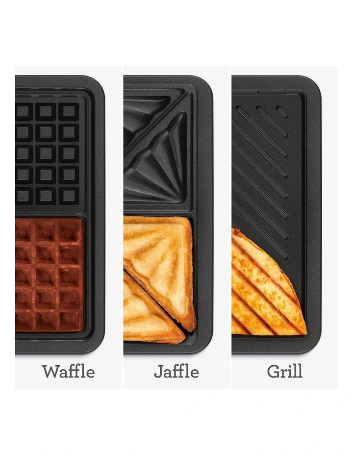 3-in-1 Waffle Jaffle And Grill LGR310BSS2IAN1 in Silver image 4