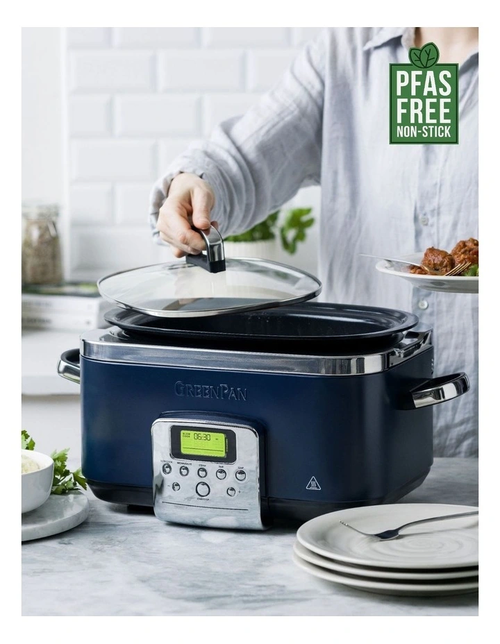 Elite Slow Cooker 6L Oxford Blue PFAS-free coating in Oxford Blue image 2