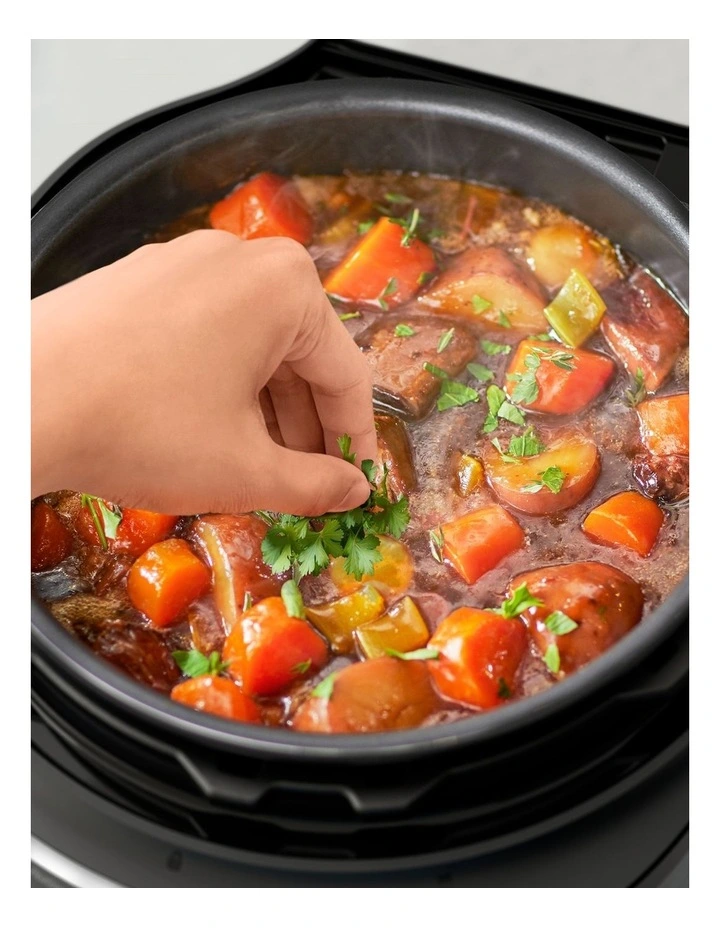 All-In-One Multicooker 6L in Silver HD2616/70 image 4