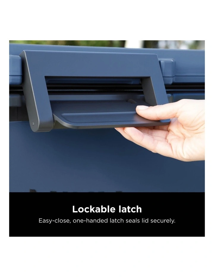 FrostVault™ 47L Hard Cooler with Dry Zone in Lakeshore Blue FB151BLANZ image 4