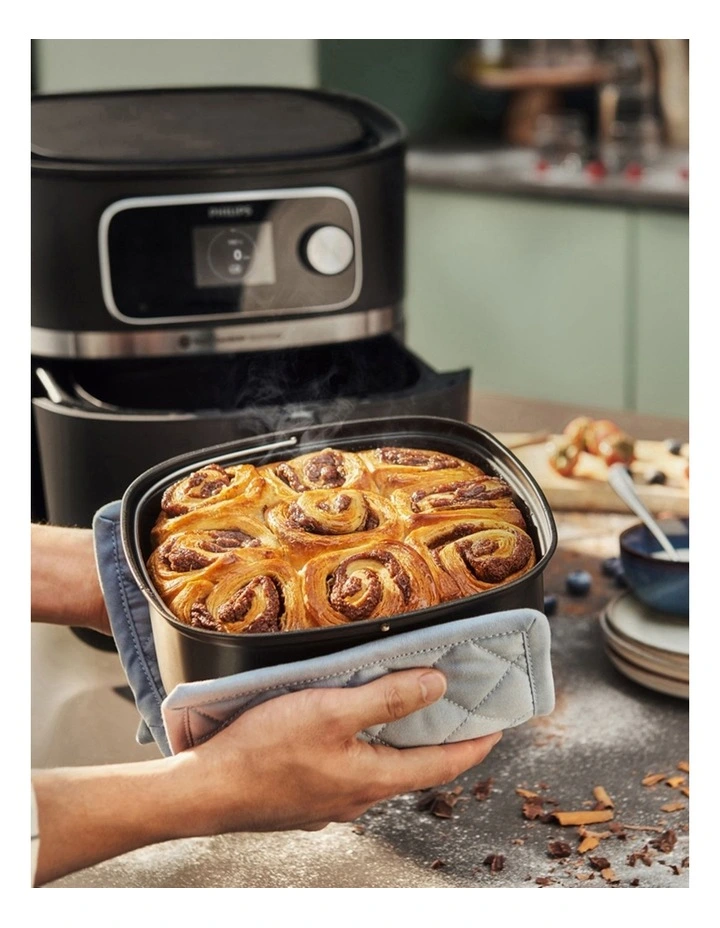 Philips 7000 Series Connected Airfryer XXXL with Probe in Black HD9880