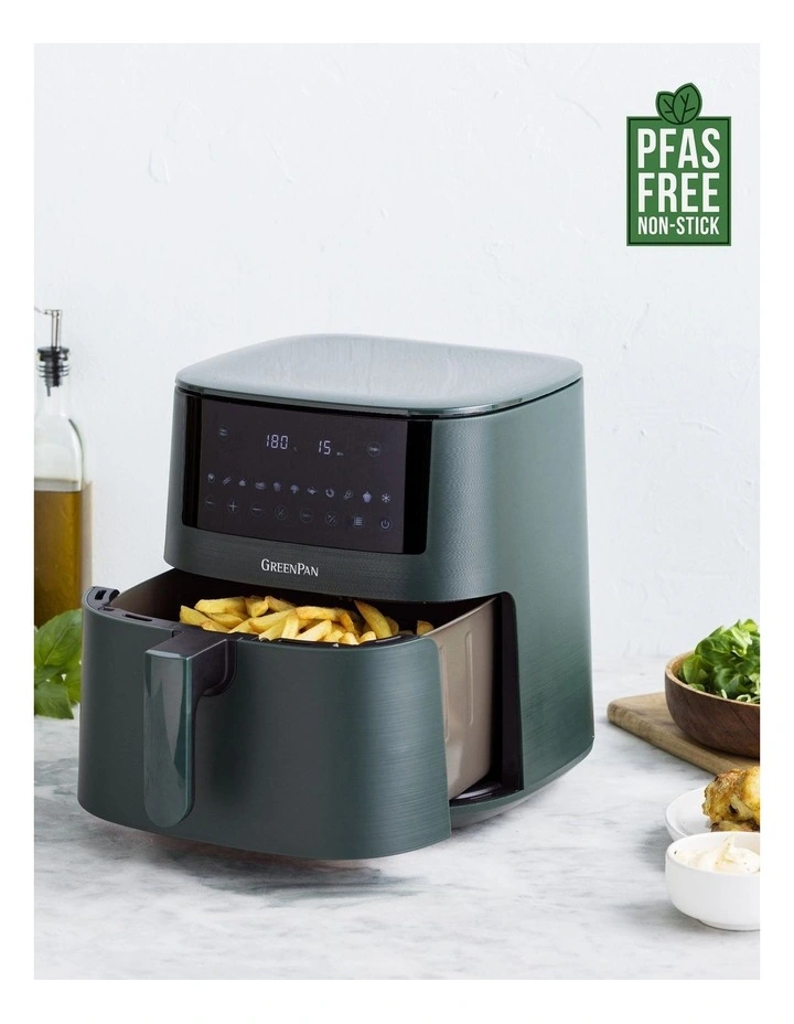Bistro XXL PFAS-free coating Coloured Air Fryer in Pine Green image 2
