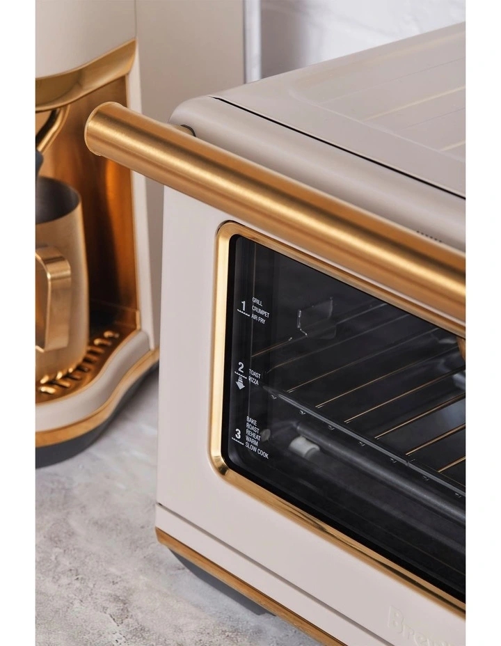 The Smart Oven Air Fryer BOV860ANB4IAN1 in Almond Nougat Brass image 4