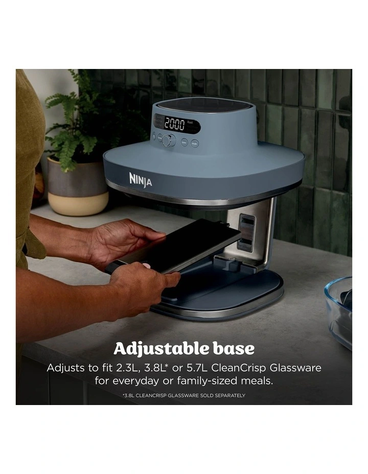 Crispi Pro 6-in-1 Countertop Glass Air Fryer AS101BLANZ in Cyberspace image 5