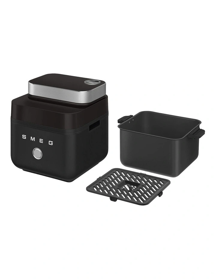 Air Fryer 7.3L in Matte Black AFC01BLMAU image 7