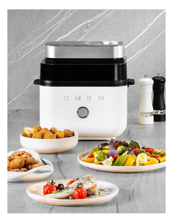 Air Fryer 7.3L in Matte White AFC01WHMAU image 2