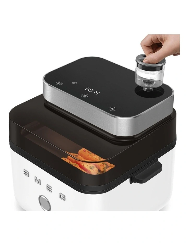Air Fryer 7.3L in Matte White AFC01WHMAU image 4