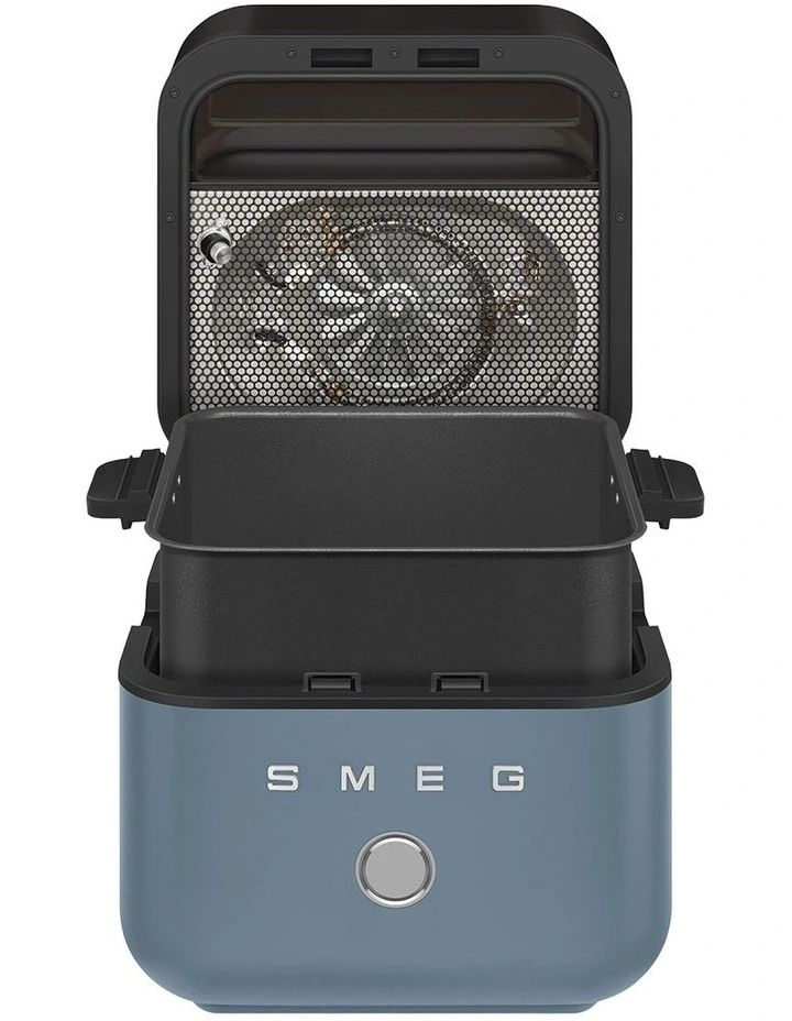 Air Fryer 7.3L in Storm Blue AFC01SBMAU image 3