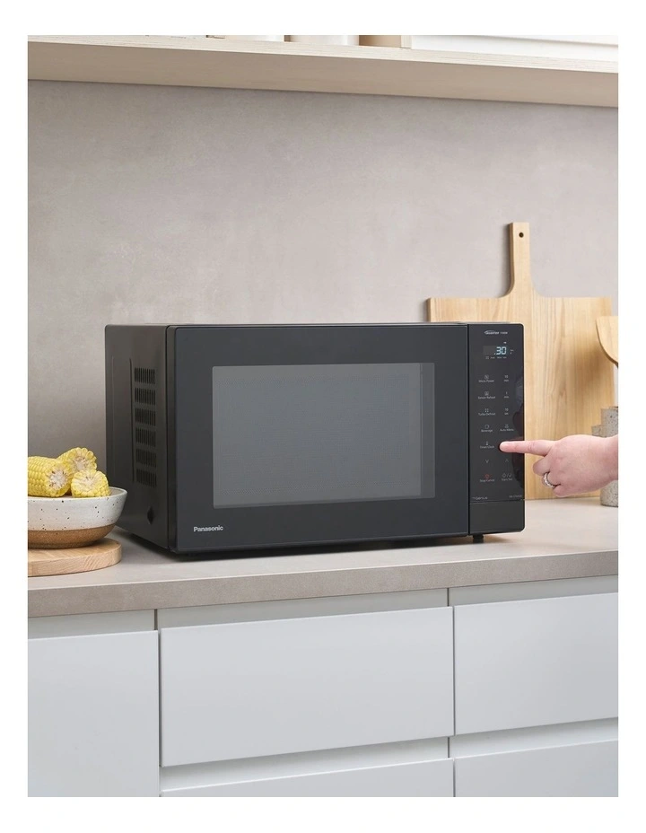 Glass NN-ST66QBQPQ Microwave 32L in Black image 4