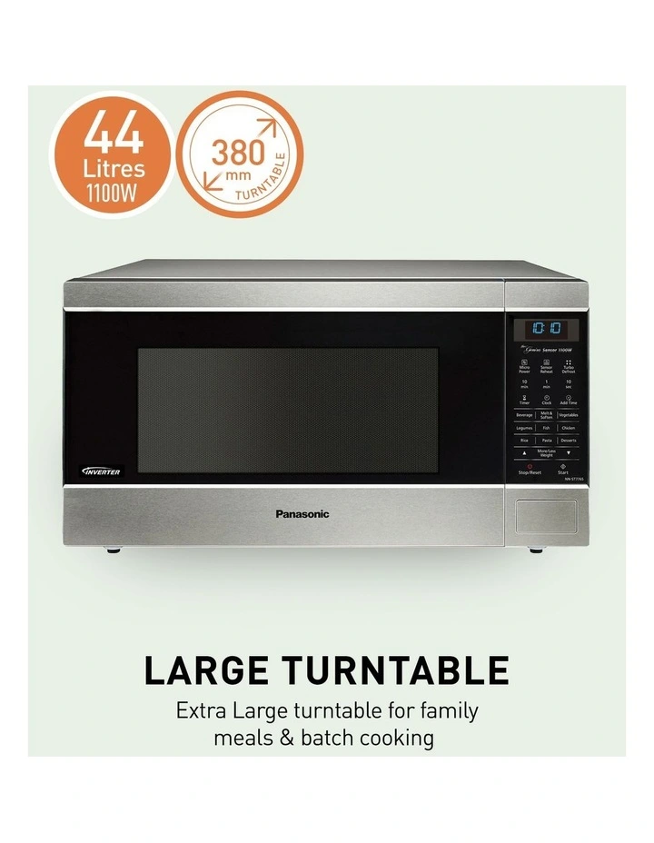Stainless Steel Microwave 44L NN ST776SQPQ image 4