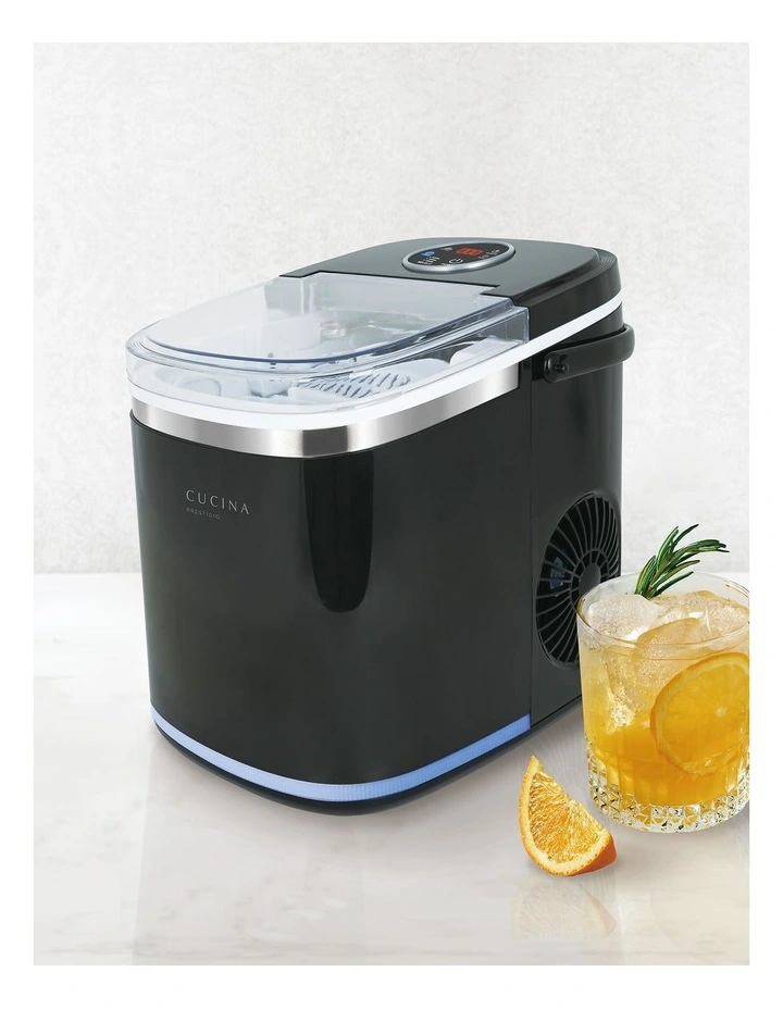 Compact  CICE680B Portable Ice Maker in Black image 2
