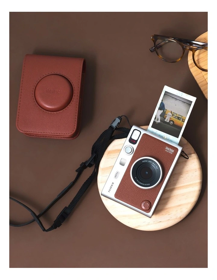 Instax Mini Evo Bundle 86409 in Brown image 2