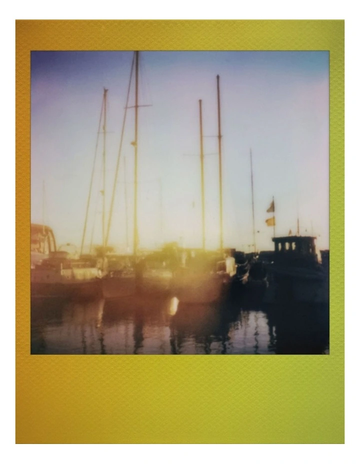 Go Instant Film 16 Pack in Gradient Frame 172538 image 6