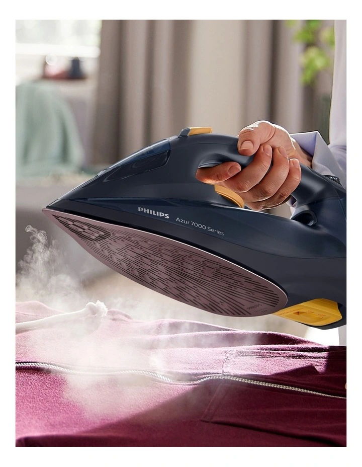 7000 Series HV Steam Iron in Blue/Yellow DST7060/20 image 4
