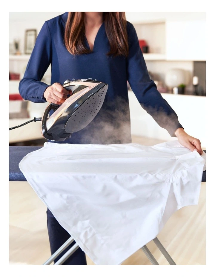 Ultimate Pure Steam Iron FV9849 image 2