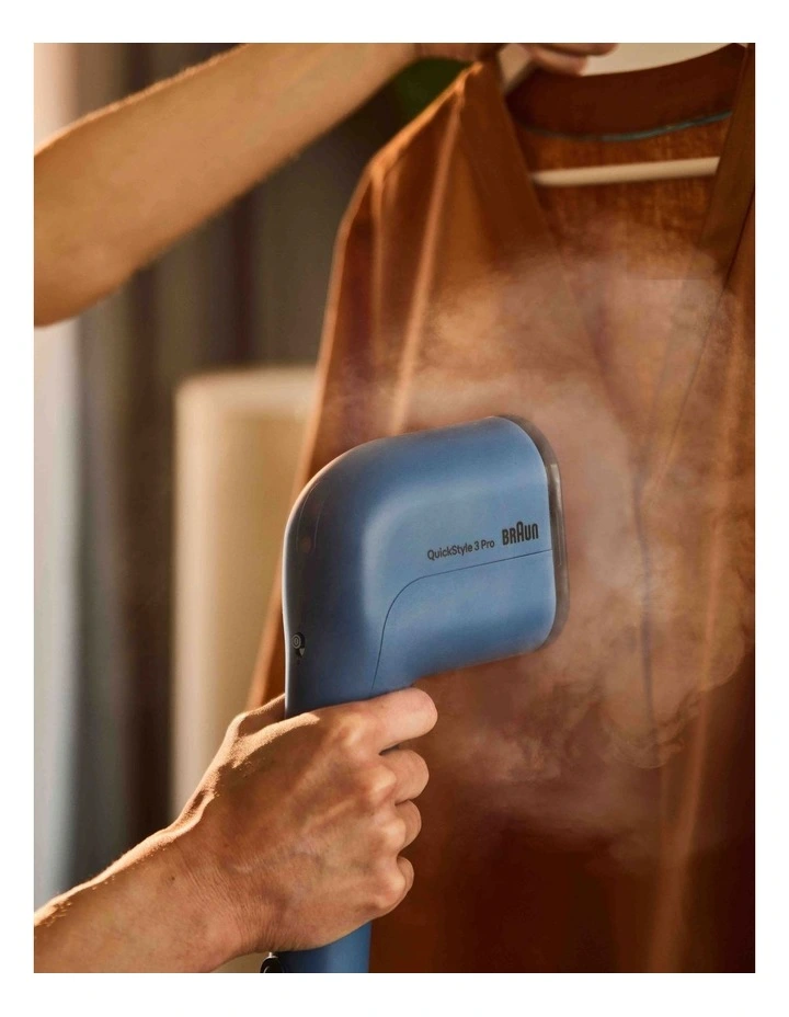 QuickStyle 3 Garment Steamer GS3024BL image 7