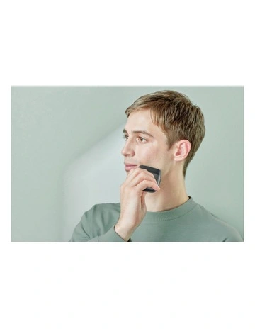 Mini But Mighty 3 Blade Compact Shaver ES-CM3A-K541