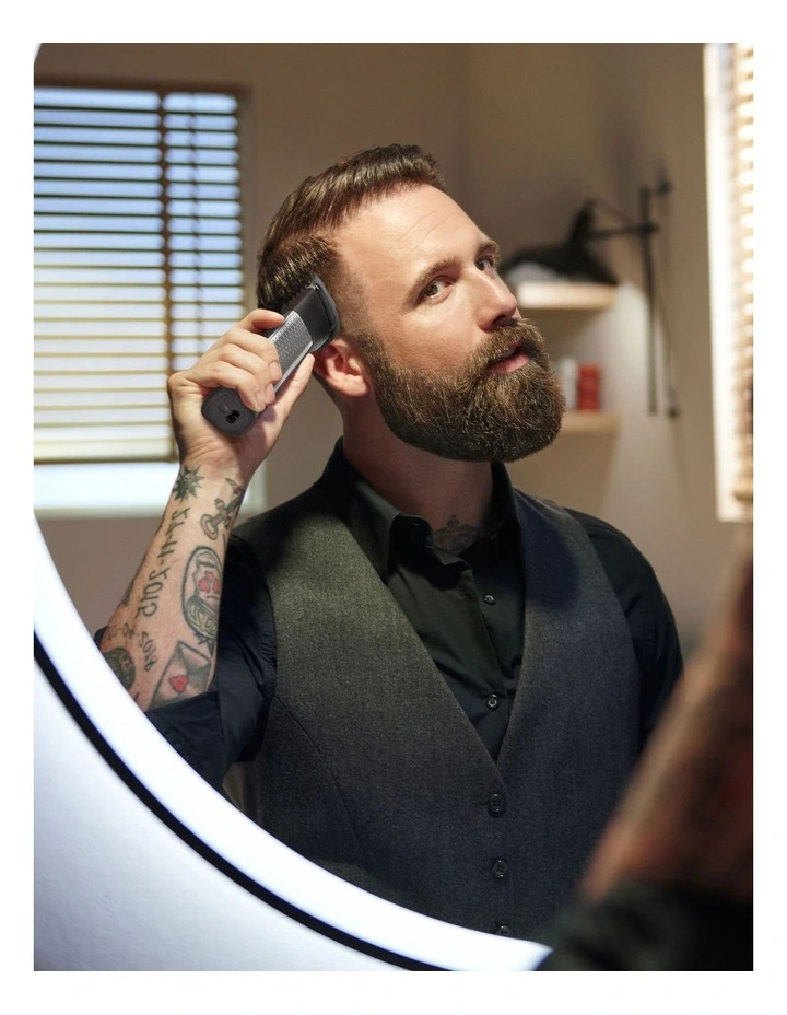 Series 9000 All-in-One Shaver MG9515/15 19-in-1 in Silver image 5