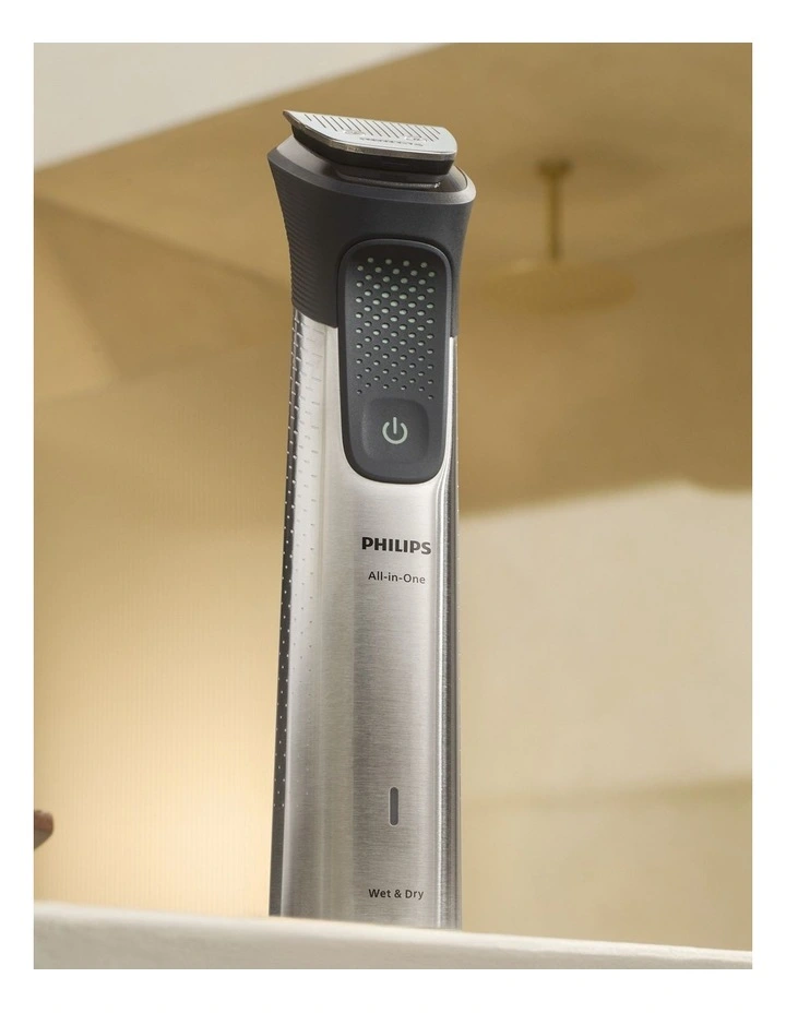 All-in-One Series 9000 16-in-1, MG9532/15 in Silver/Black image 3